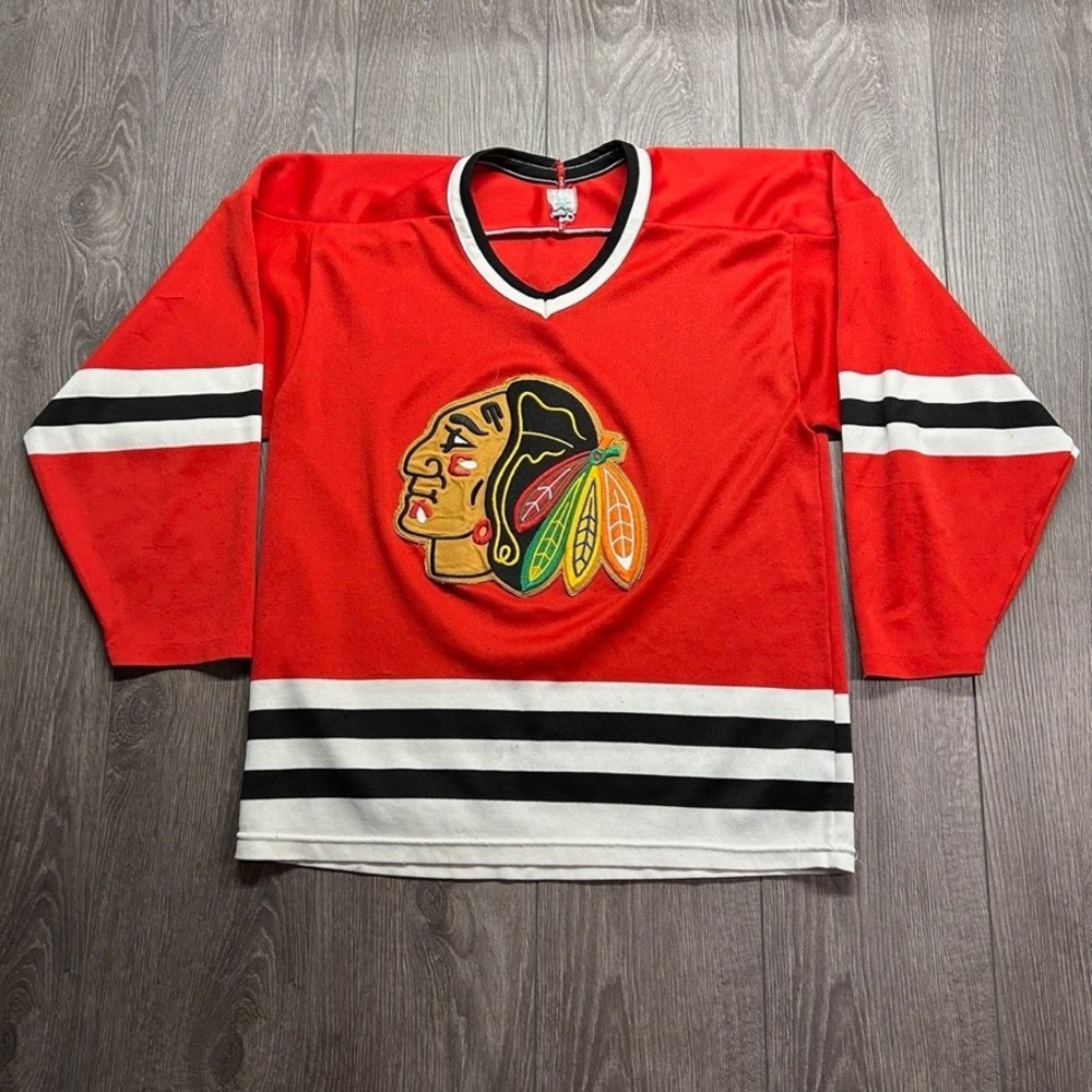 Vintage CCM Chicago Blackhawks Hockey Jersey Red Mens Original Six NHL Sweater